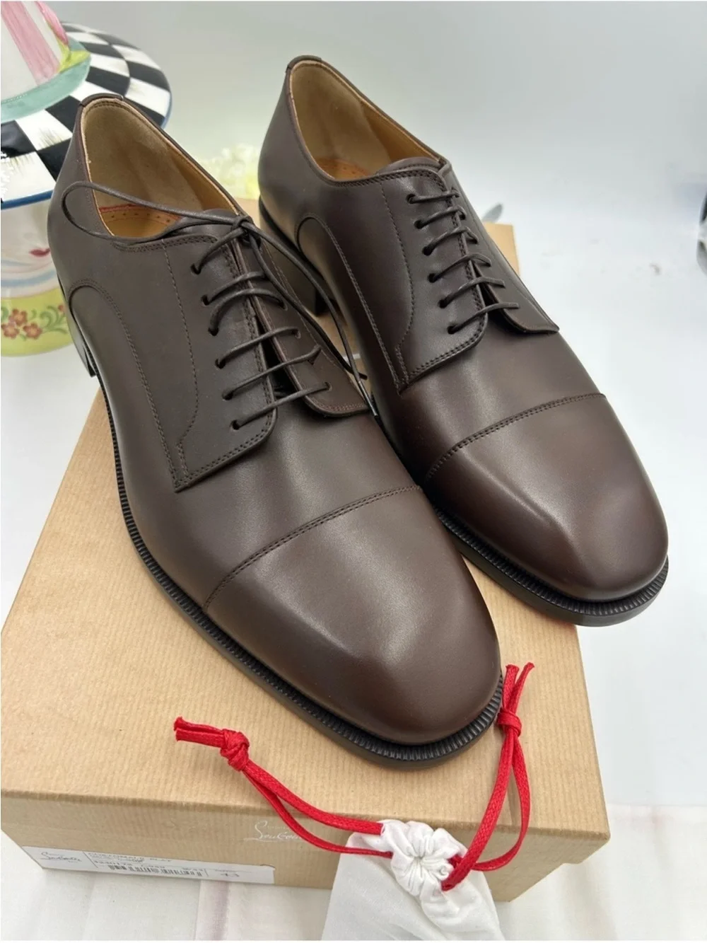 Men’s Christian Louboutin CORTOMALE lace up Oxford, size 43 made in Italy